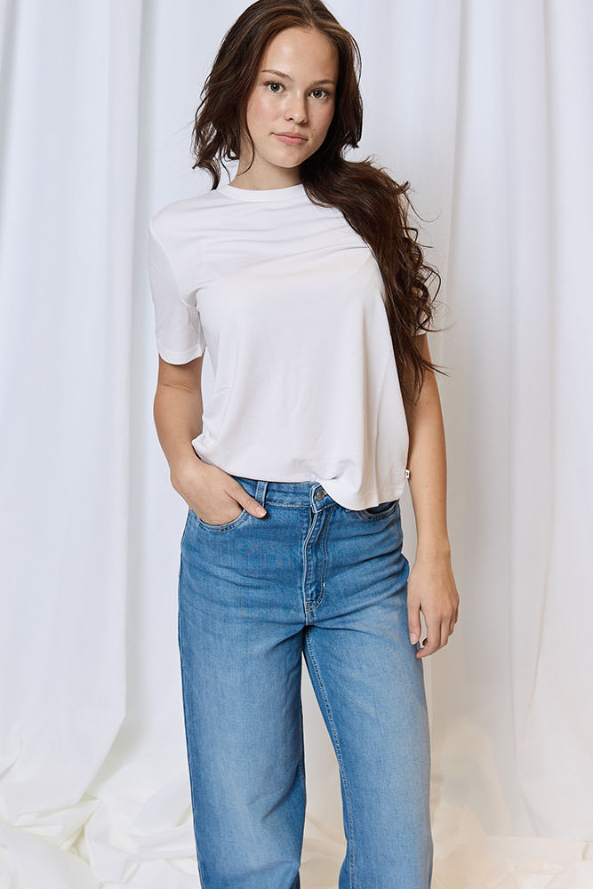 Model: Carla 122144