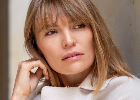 Model: Katharina 76448