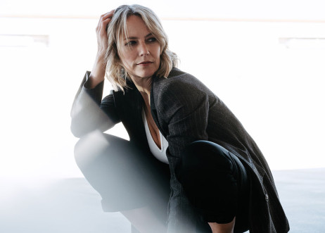 Model: Melanie 90864