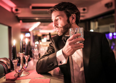 Model: Christian 33767