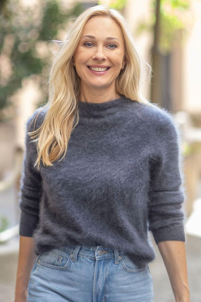 Model: Heidi 121820