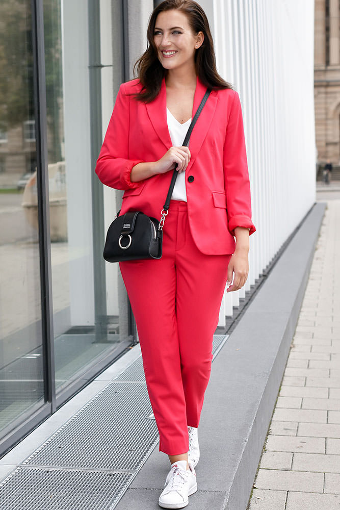 Model: Natascha 84329