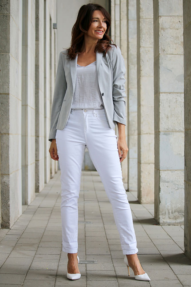 Model: Alexandra 120936