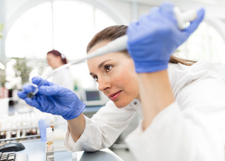 Model: Alexandra 44796