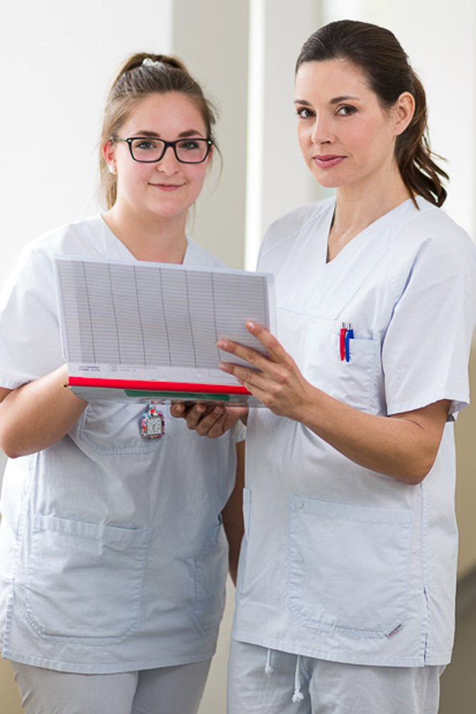 Model: Alexandra 44802