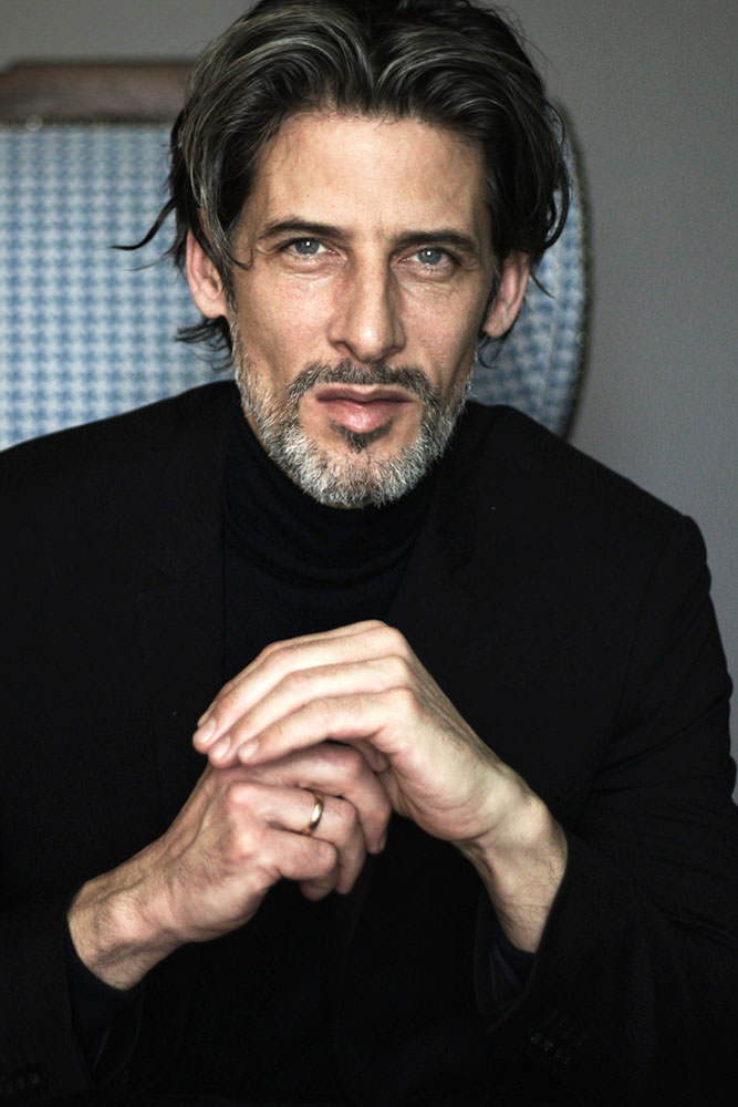 Model: Christian 85821