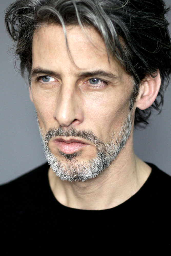 Model: Christian 85825