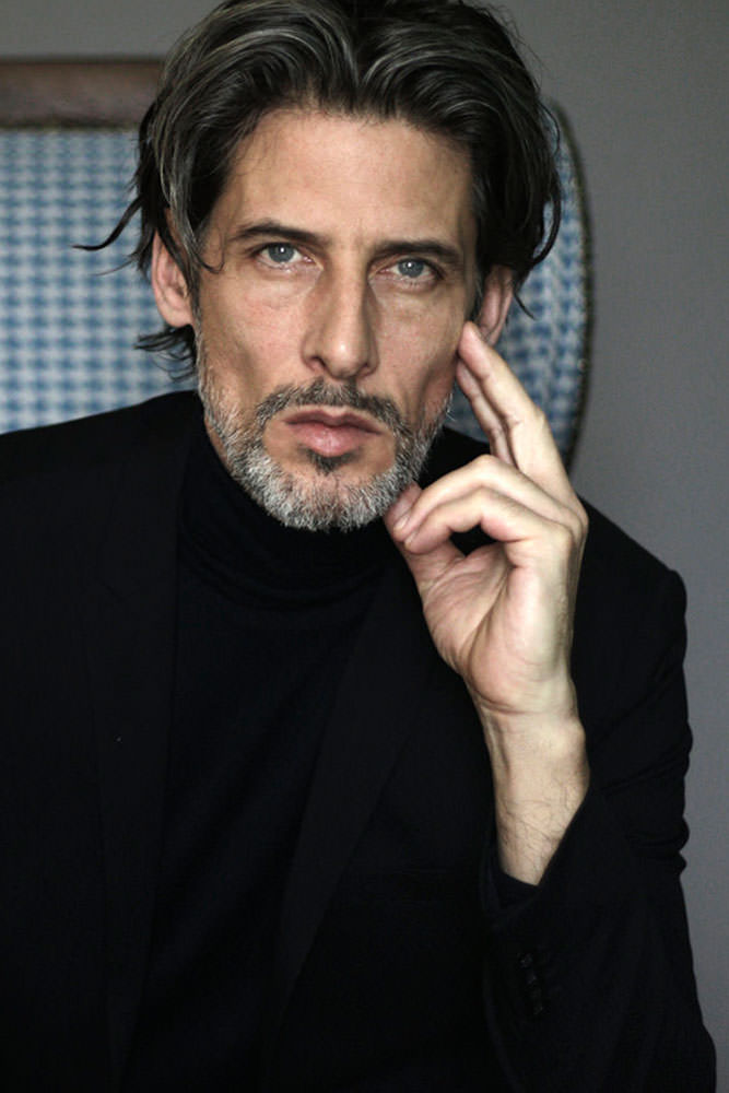 Model: Christian 85827