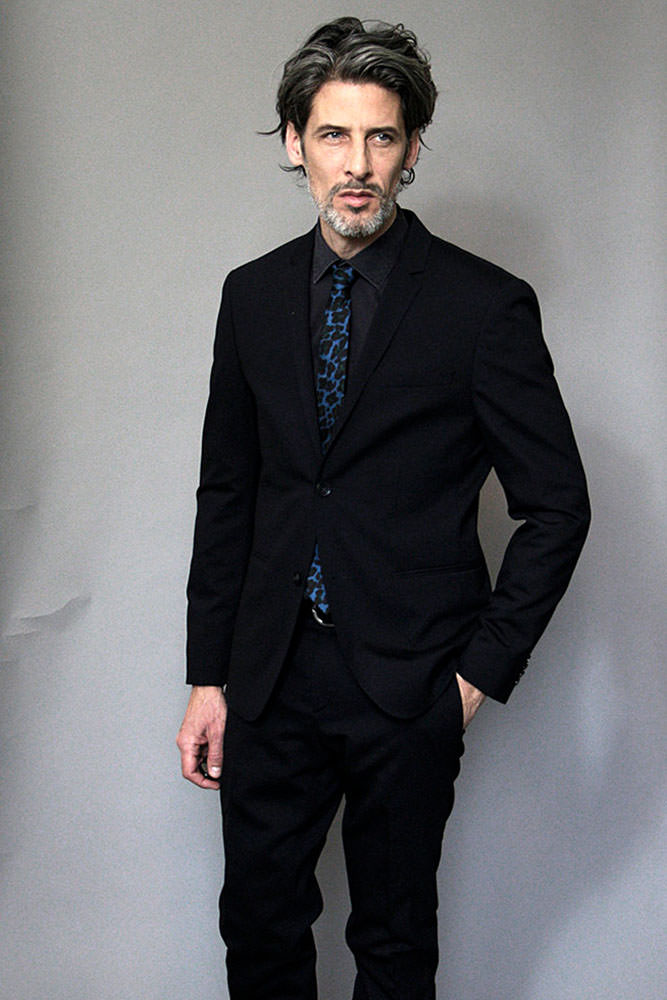 Model: Christian 85828