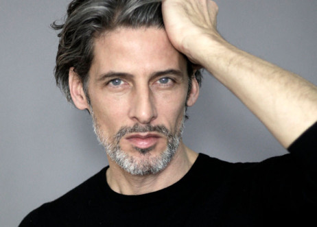 Model: Christian 85832