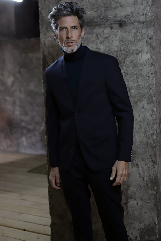 Model: Christian 100358