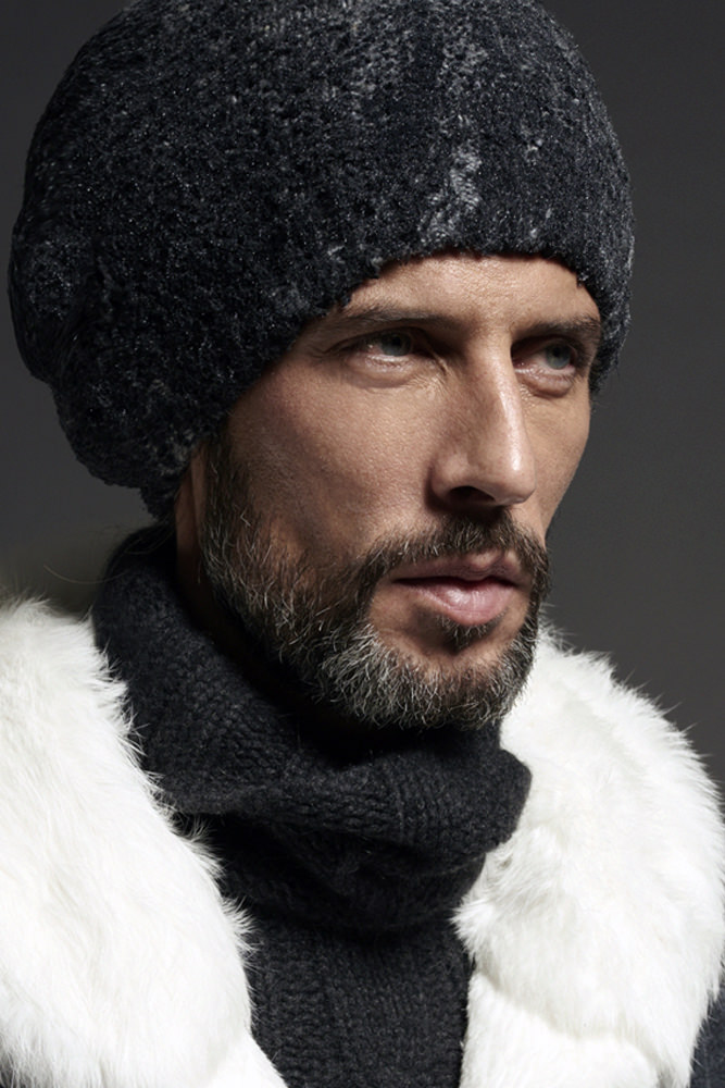 Model: Christian 31908