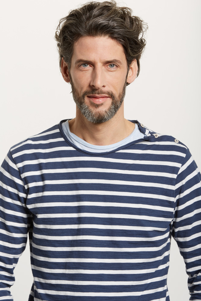 Model: Christian 51032