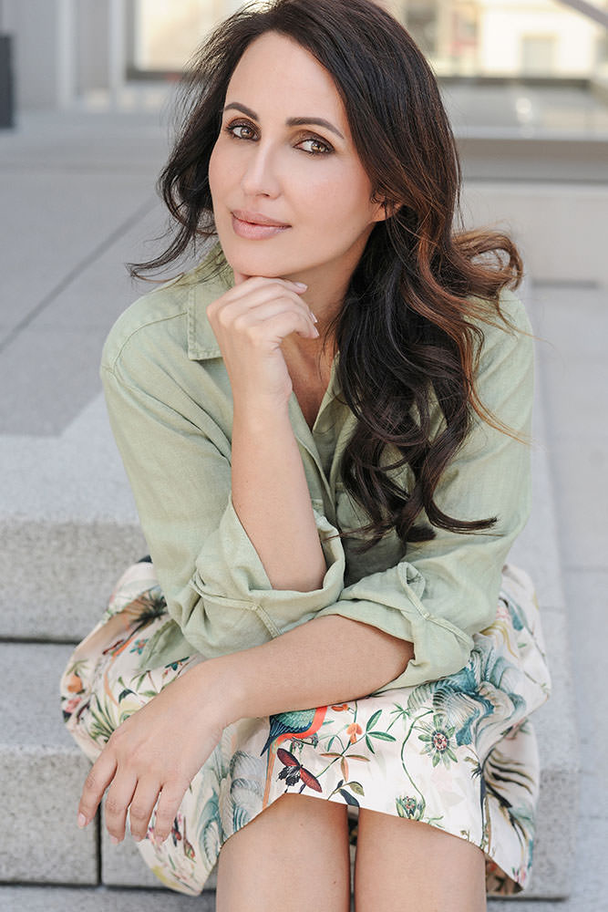 Model: Liliana 74792