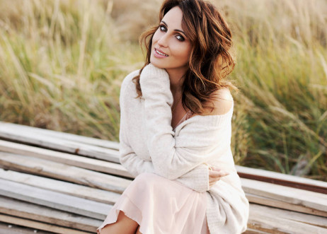 Model: Liliana 48285