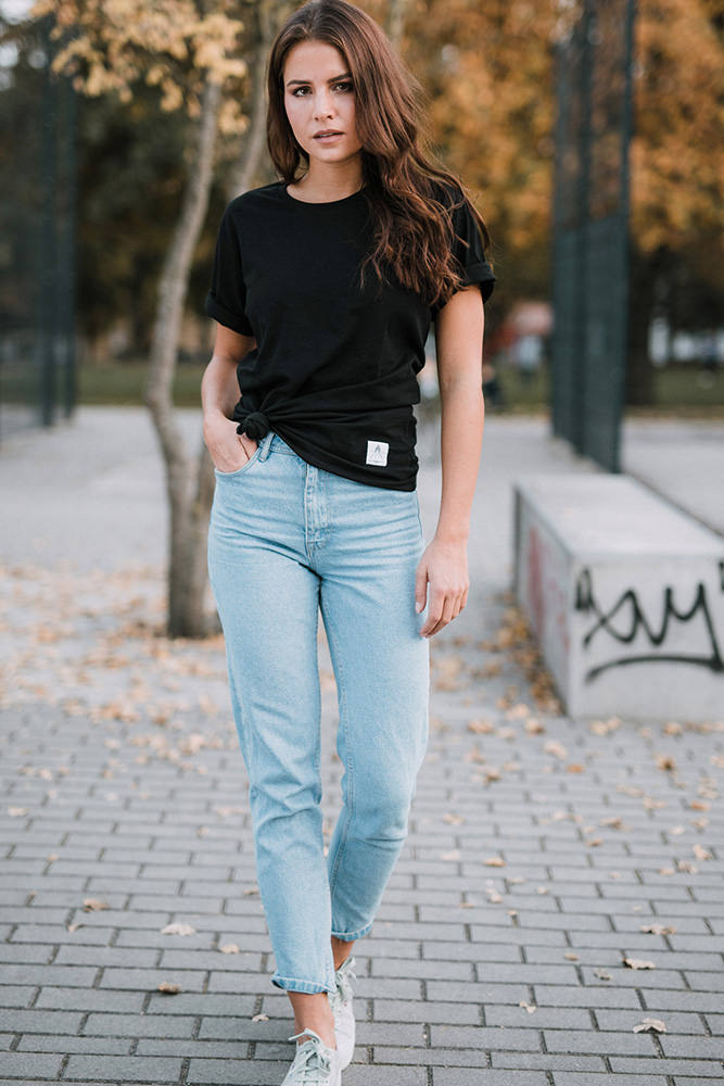 Model: Jessica 56884