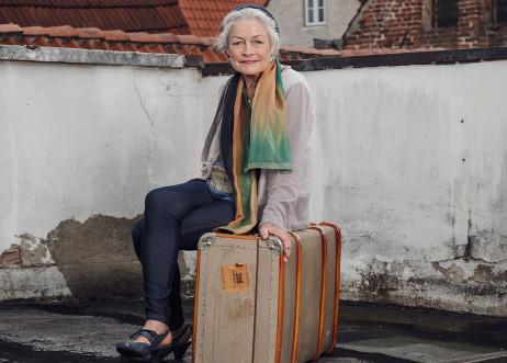 Model: Friederike 89696