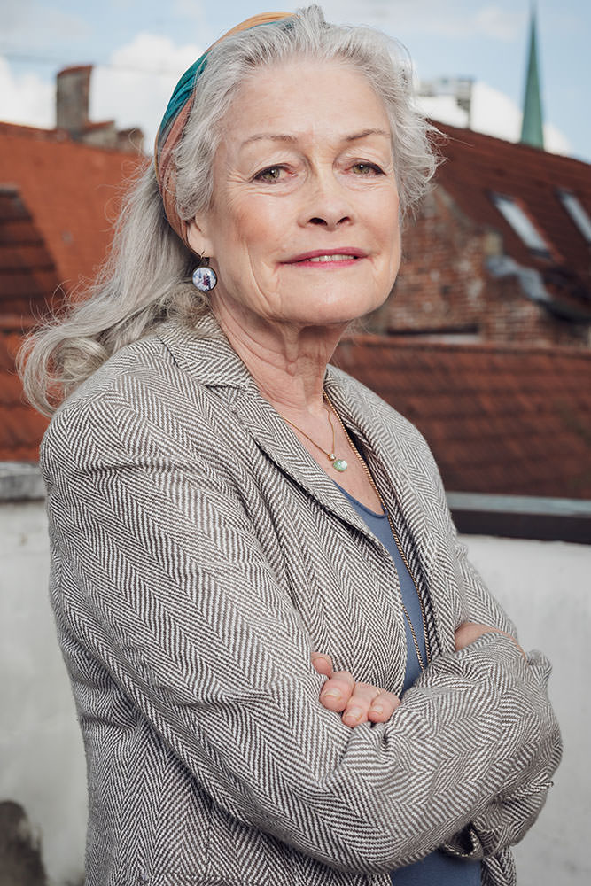 Model: Friederike 89697