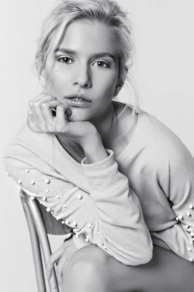 Model: Veronika 63741