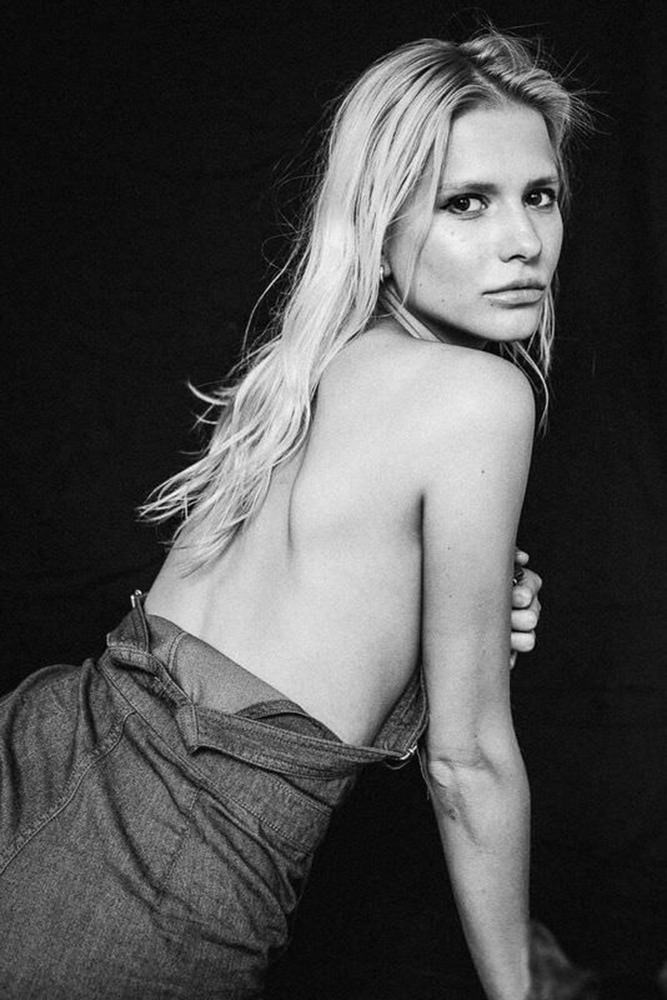 Model: Veronika 63752