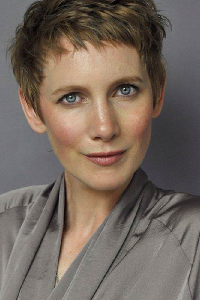 Model: Angelika 54153