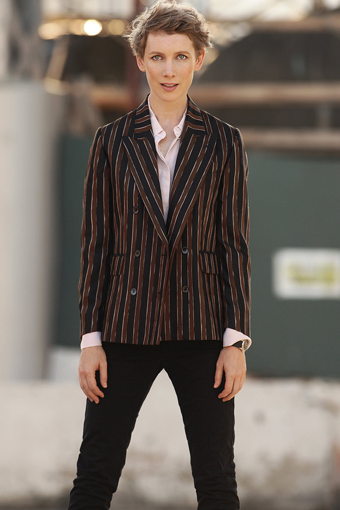 Model: Angelika 64888