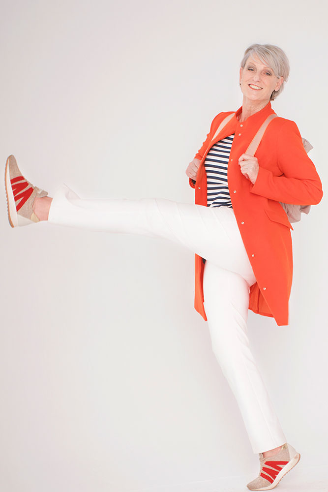Model: Maggie 70639