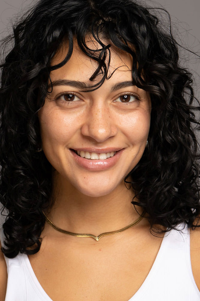 Model: Esther 112361