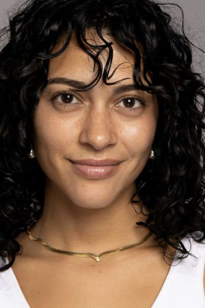 Model: Esther 112433