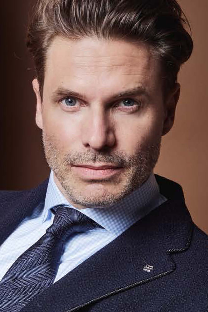 Model: Christian 90705