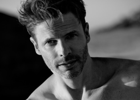 Model: Christian 48790