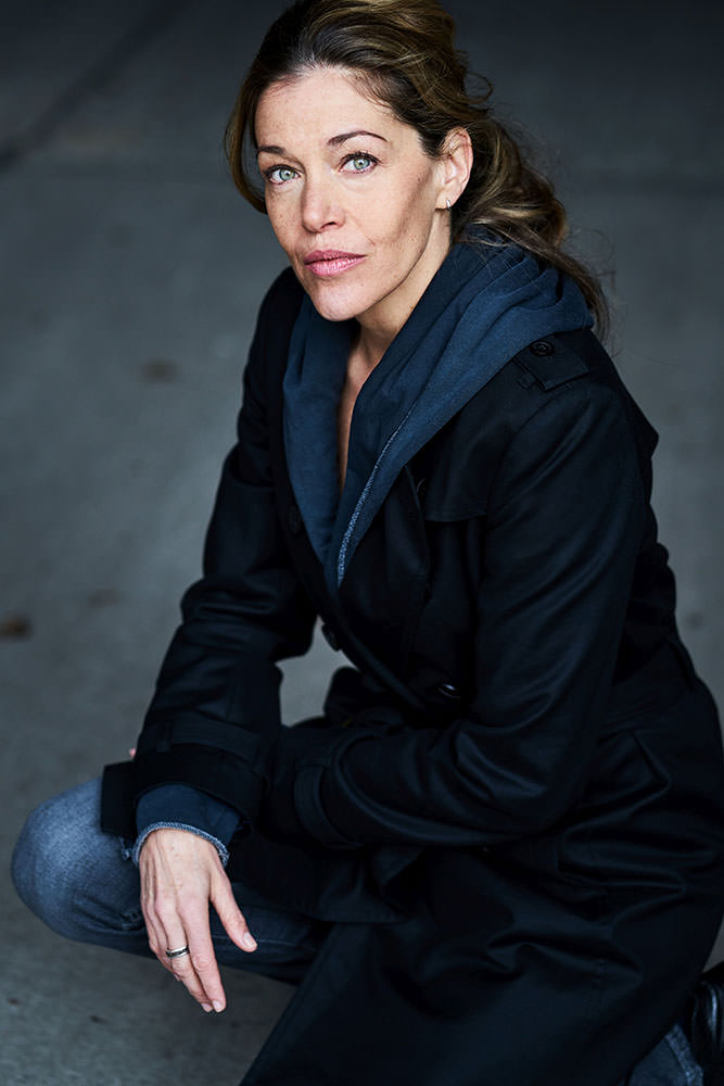 Model: Jennifer 72318