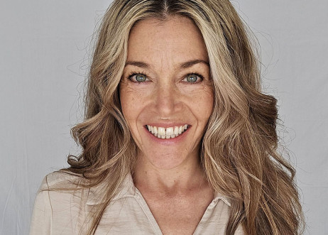 Model: Jennifer 113049