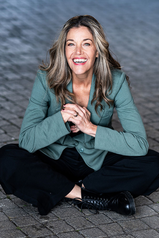 Model: Jennifer 115282