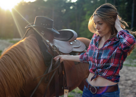 Model: Jennifer 41744