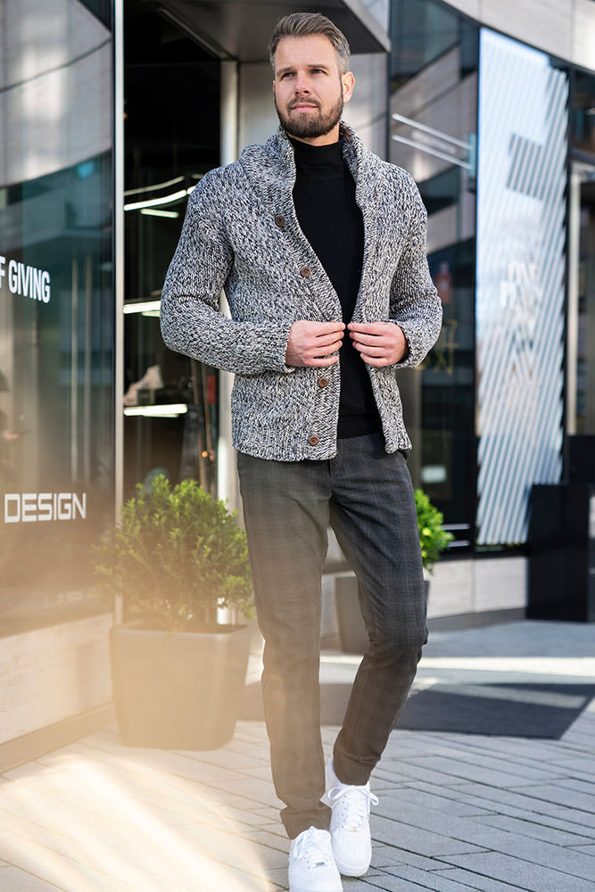Model: Daniel 78823
