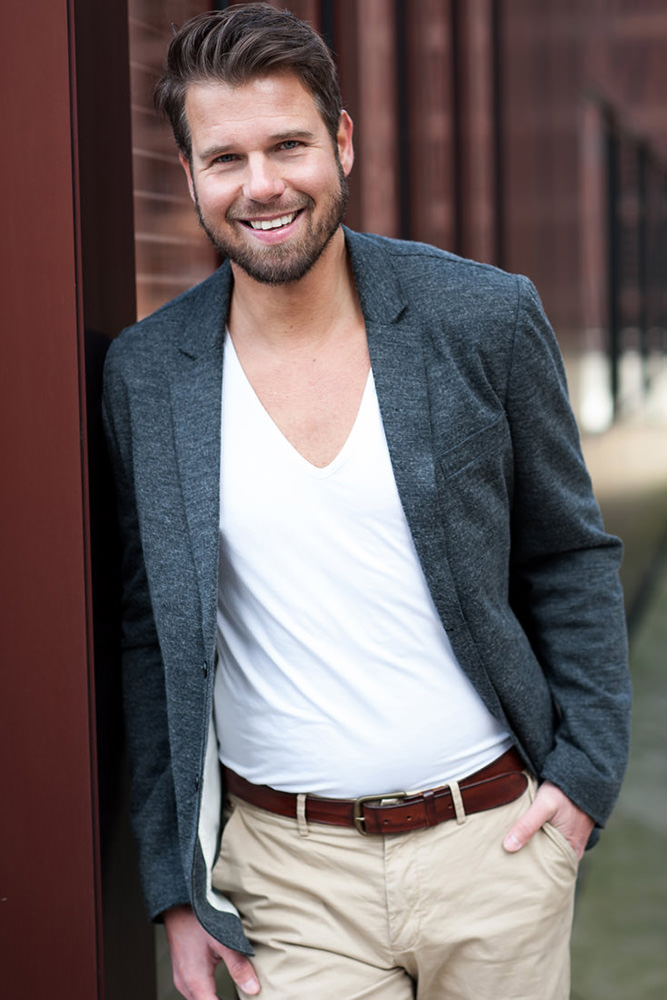 Model: Daniel 58988