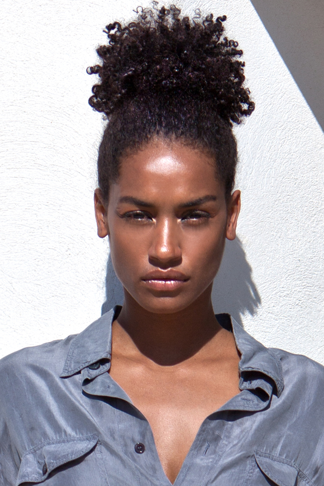 Model: Veronica 9697