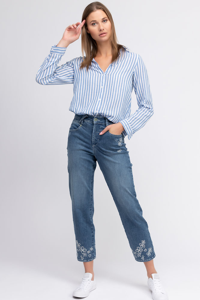 Model: Johanna 85035