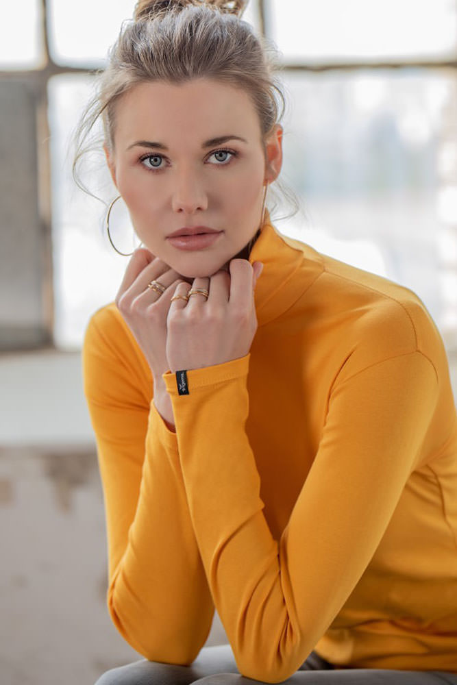 Model: Johanna 97575