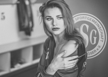 Model: Johanna 49448