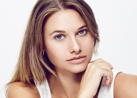 Model: Johanna 64200