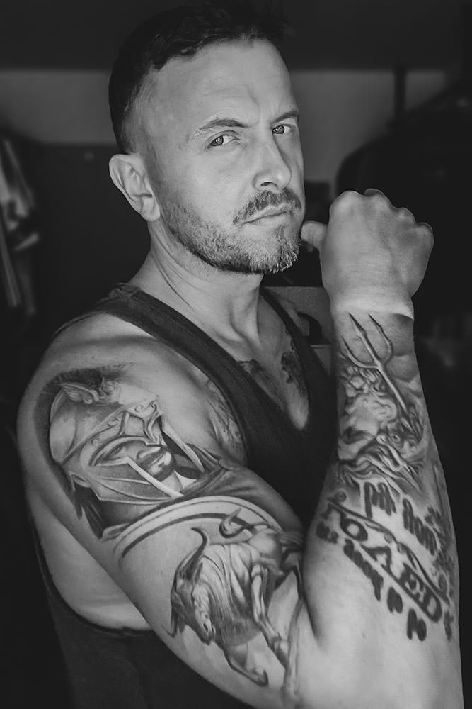 Model: George 111363