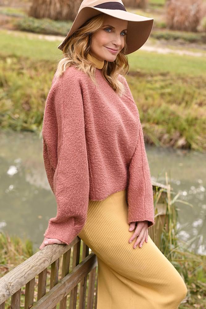 Model: Bianca 104275