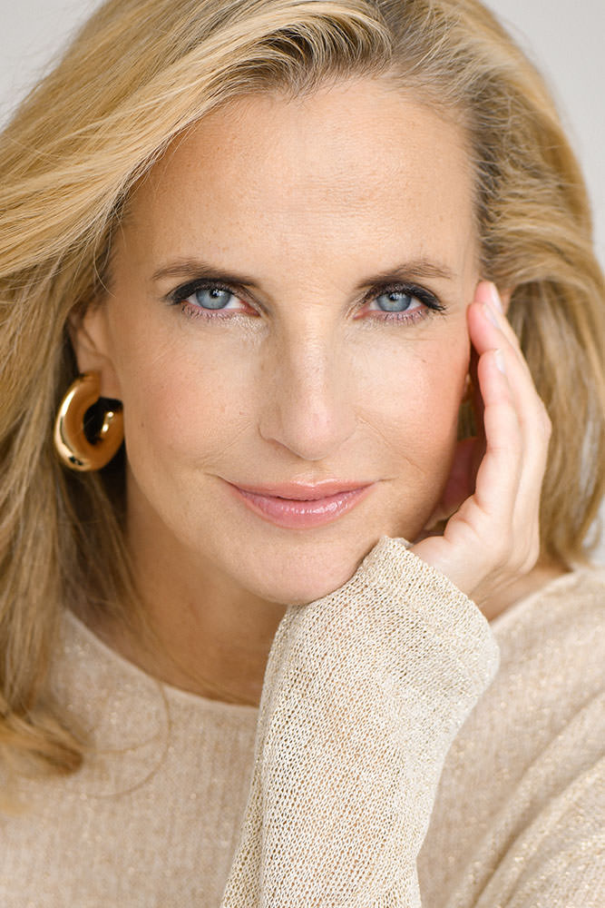 Model: Bianca 114133