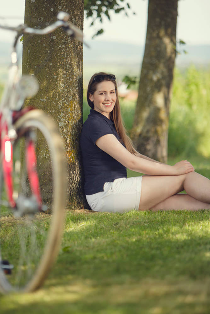 Model: Nadine 19403