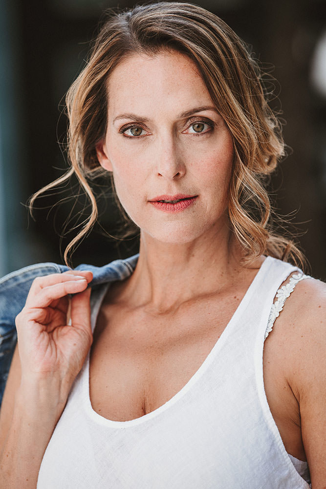 Model: Caroline 100366