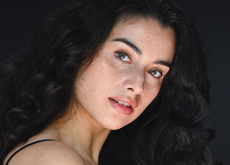 Model: Vanessa 108133