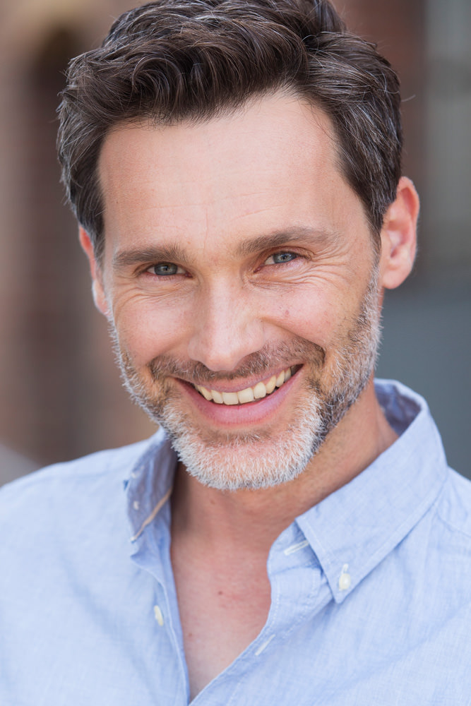 Model: Patrick 33393