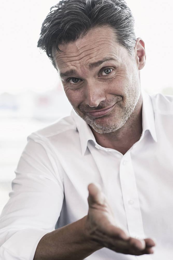 Model: Patrick 52590